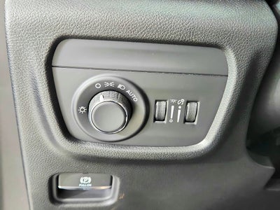 2025 Jeep Grand Cherokee JEEP GRAND CHEROKEE LAREDO 4X4