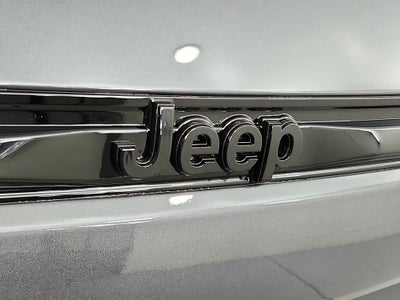 2025 Jeep Grand Cherokee JEEP GRAND CHEROKEE LAREDO 4X4
