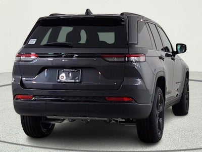 2025 Jeep Grand Cherokee JEEP GRAND CHEROKEE LAREDO 4X4