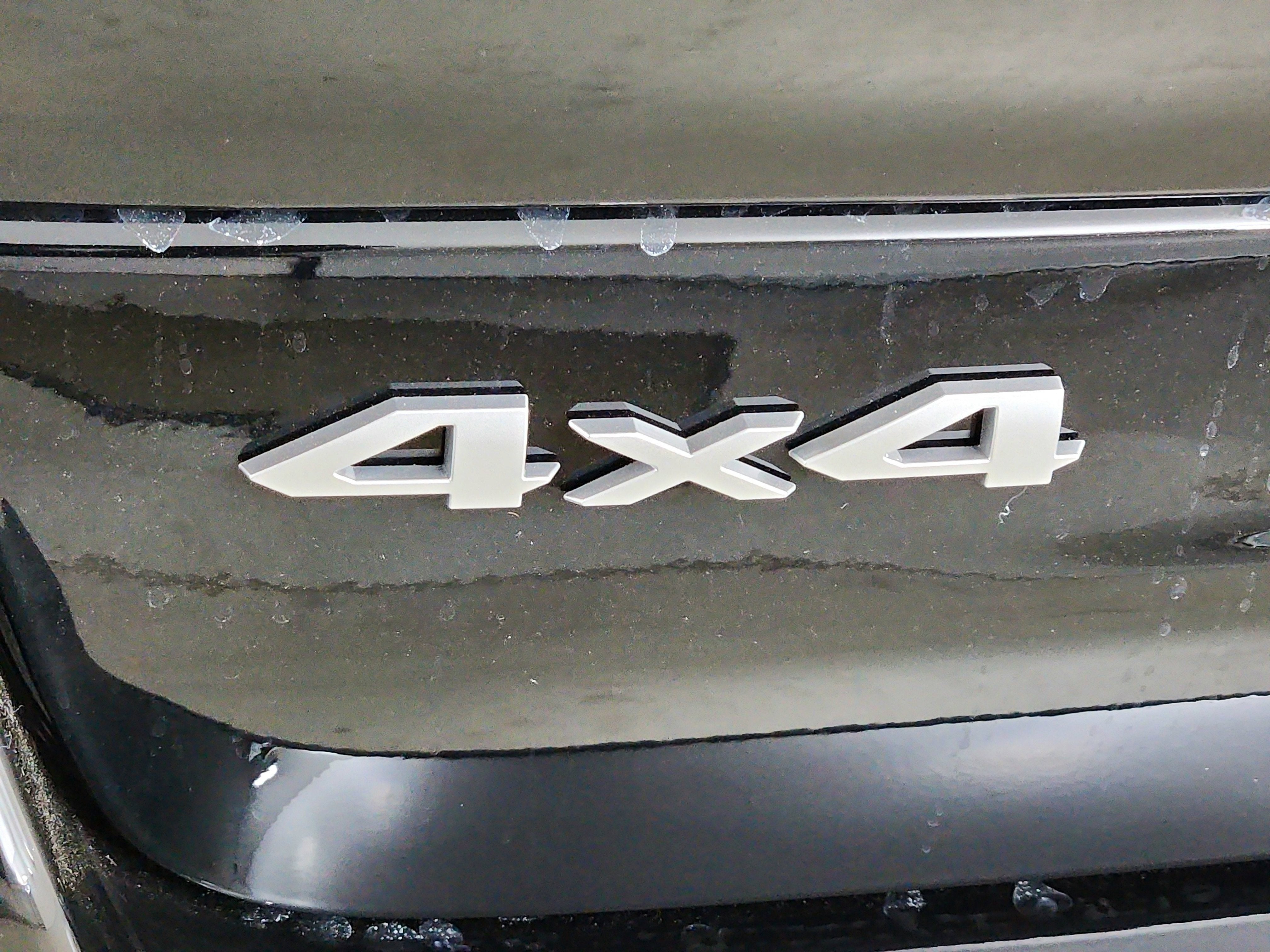 2026 Jeep Grand Cherokee JEEP GRAND CHEROKEE LAREDO 4X4