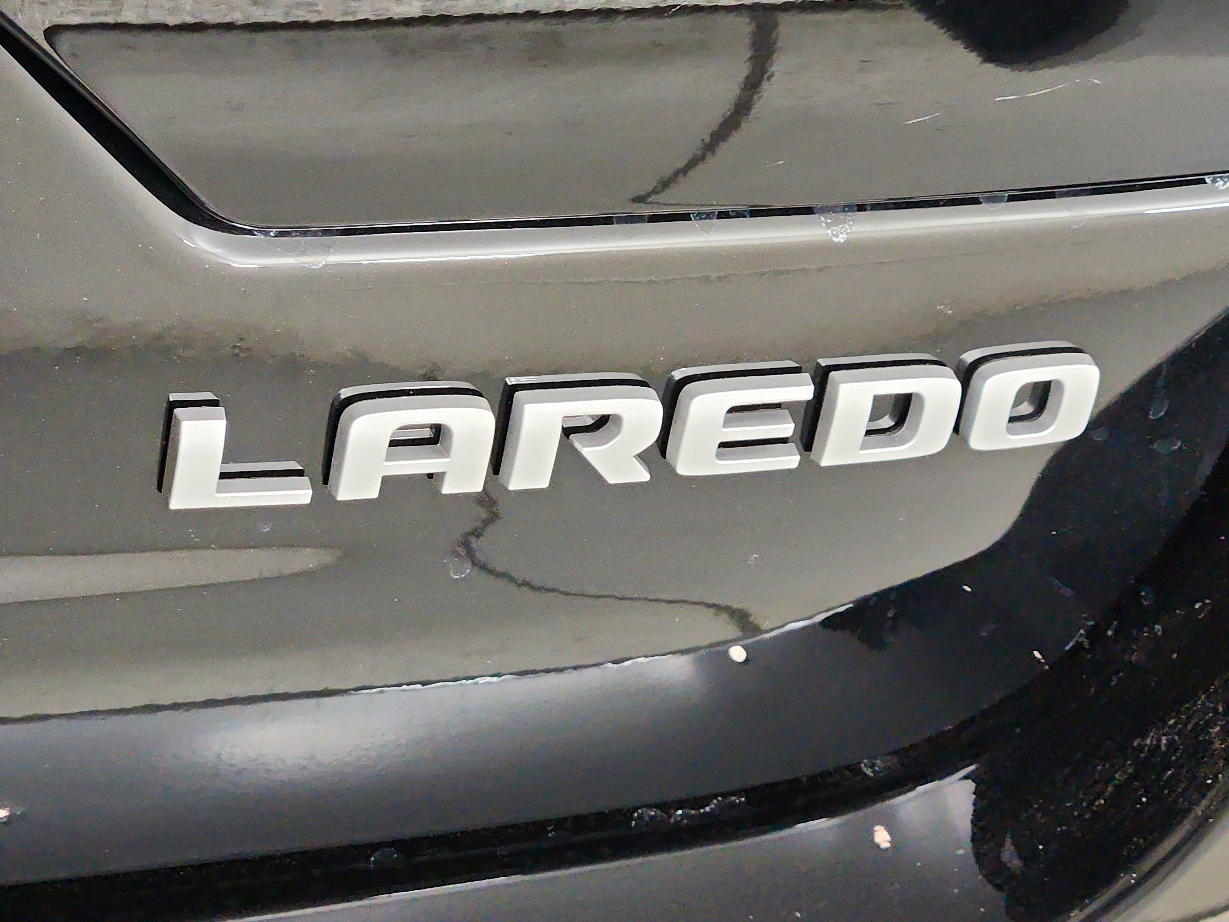 2026 Jeep Grand Cherokee JEEP GRAND CHEROKEE LAREDO 4X4