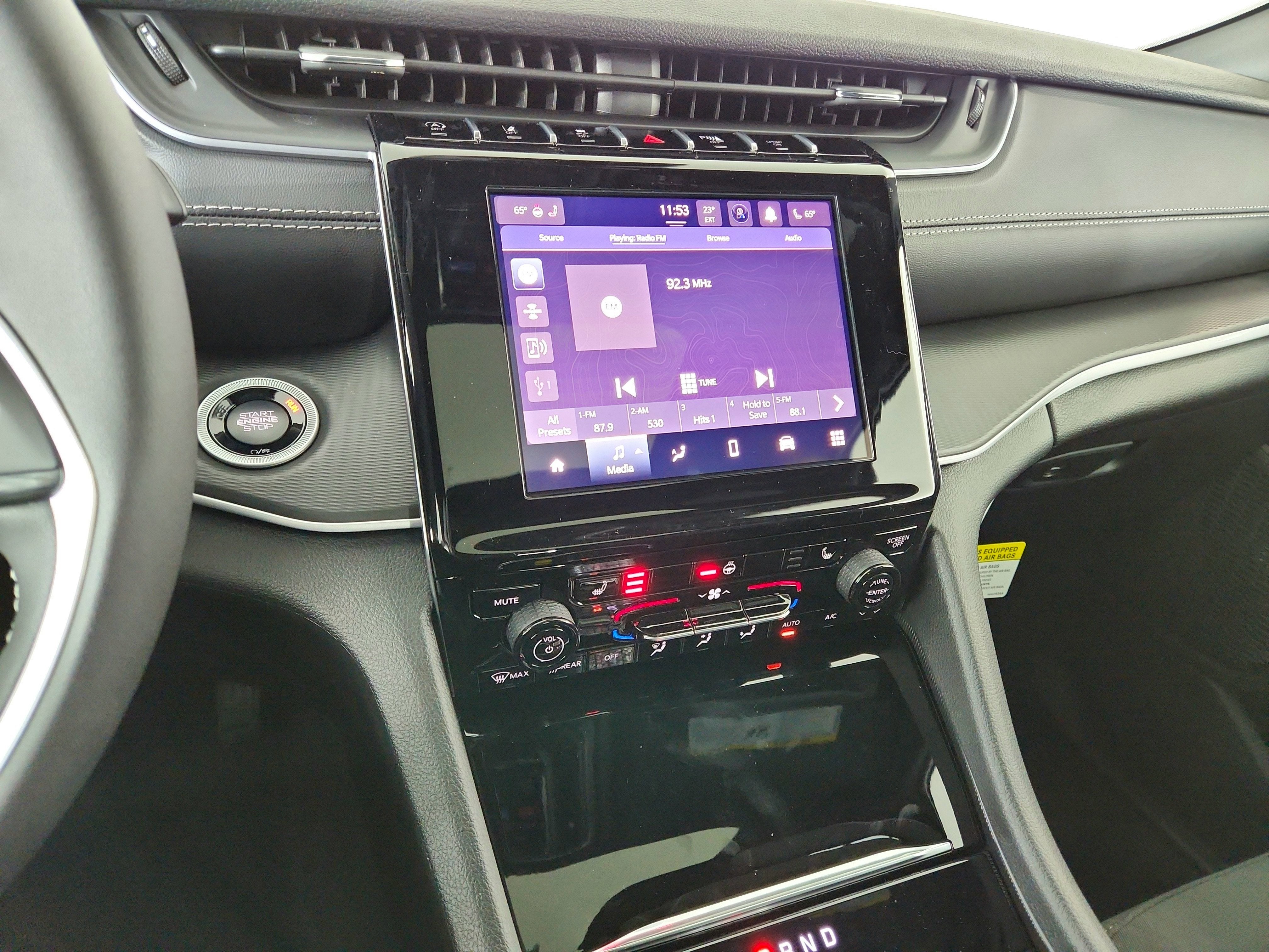 2026 Jeep Grand Cherokee JEEP GRAND CHEROKEE LAREDO 4X4