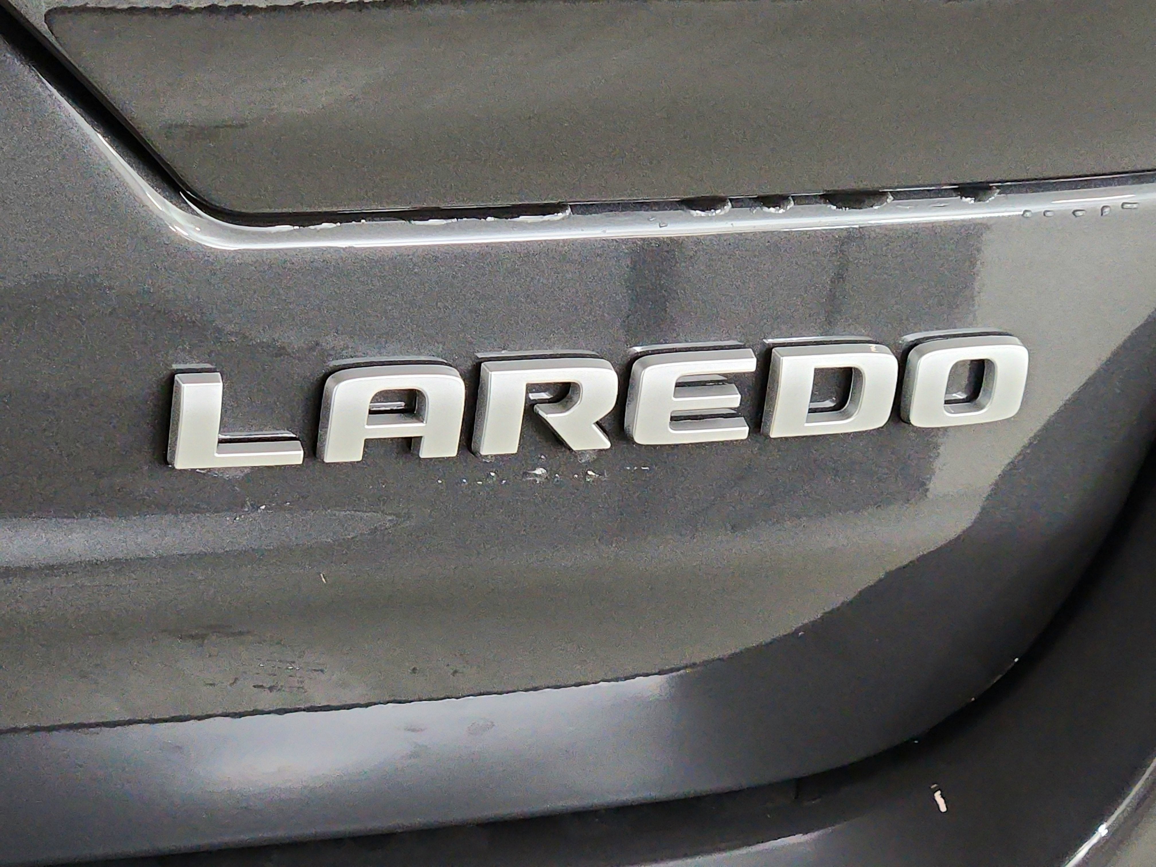 2026 Jeep Grand Cherokee JEEP GRAND CHEROKEE LAREDO 4X4