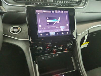 2026 Jeep Grand Cherokee JEEP GRAND CHEROKEE LAREDO 4X4