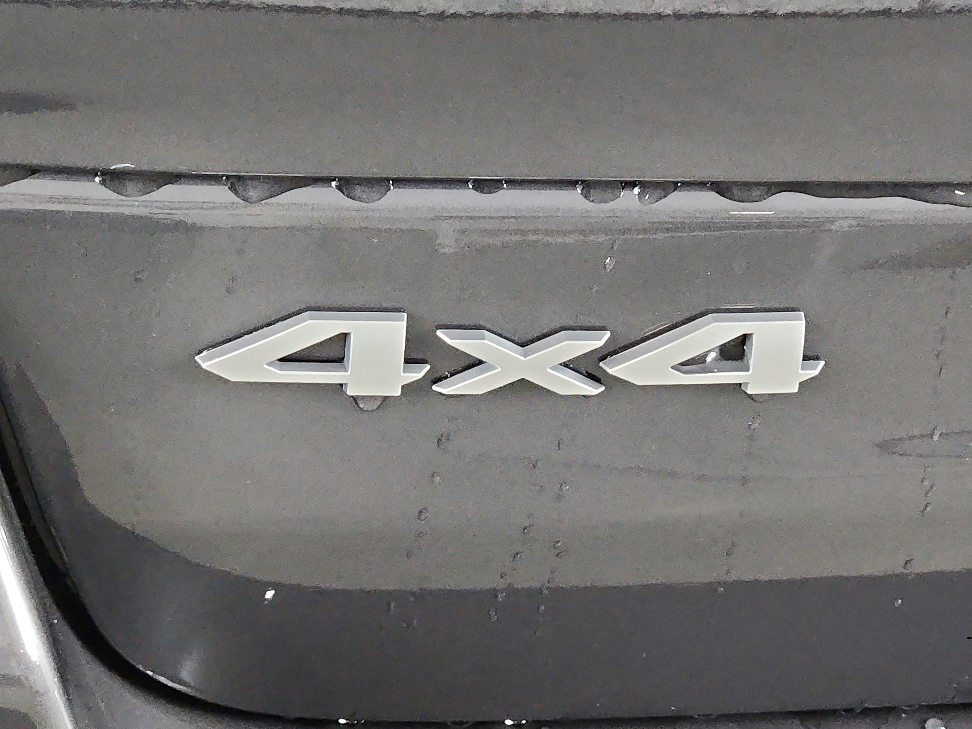 2026 Jeep Grand Cherokee JEEP GRAND CHEROKEE LAREDO 4X4