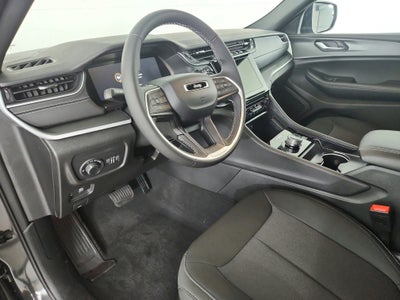2026 Jeep Grand Cherokee JEEP GRAND CHEROKEE LAREDO 4X4