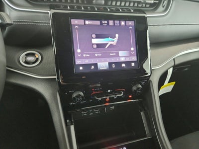 2026 Jeep Grand Cherokee JEEP GRAND CHEROKEE LAREDO 4X4