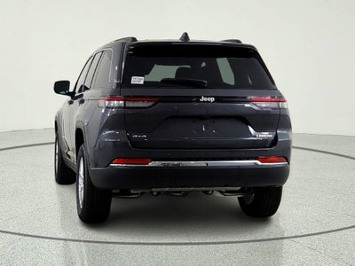 2026 Jeep Grand Cherokee JEEP GRAND CHEROKEE LAREDO 4X4