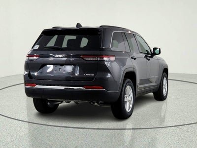2026 Jeep Grand Cherokee JEEP GRAND CHEROKEE LAREDO 4X4