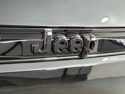 2025 Jeep Grand Cherokee JEEP GRAND CHEROKEE LAREDO 4X4