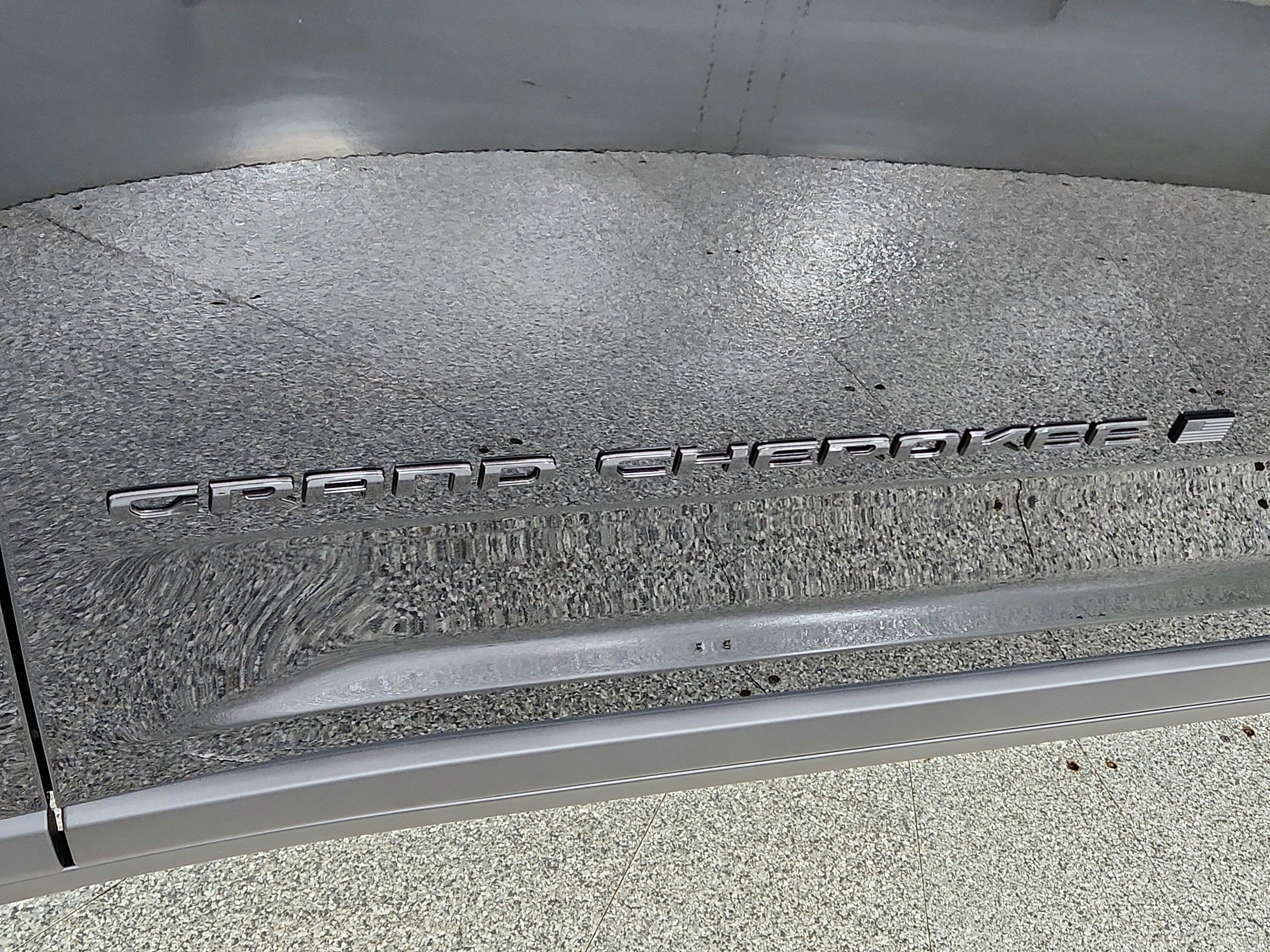 2025 Jeep Grand Cherokee JEEP GRAND CHEROKEE LAREDO 4X4