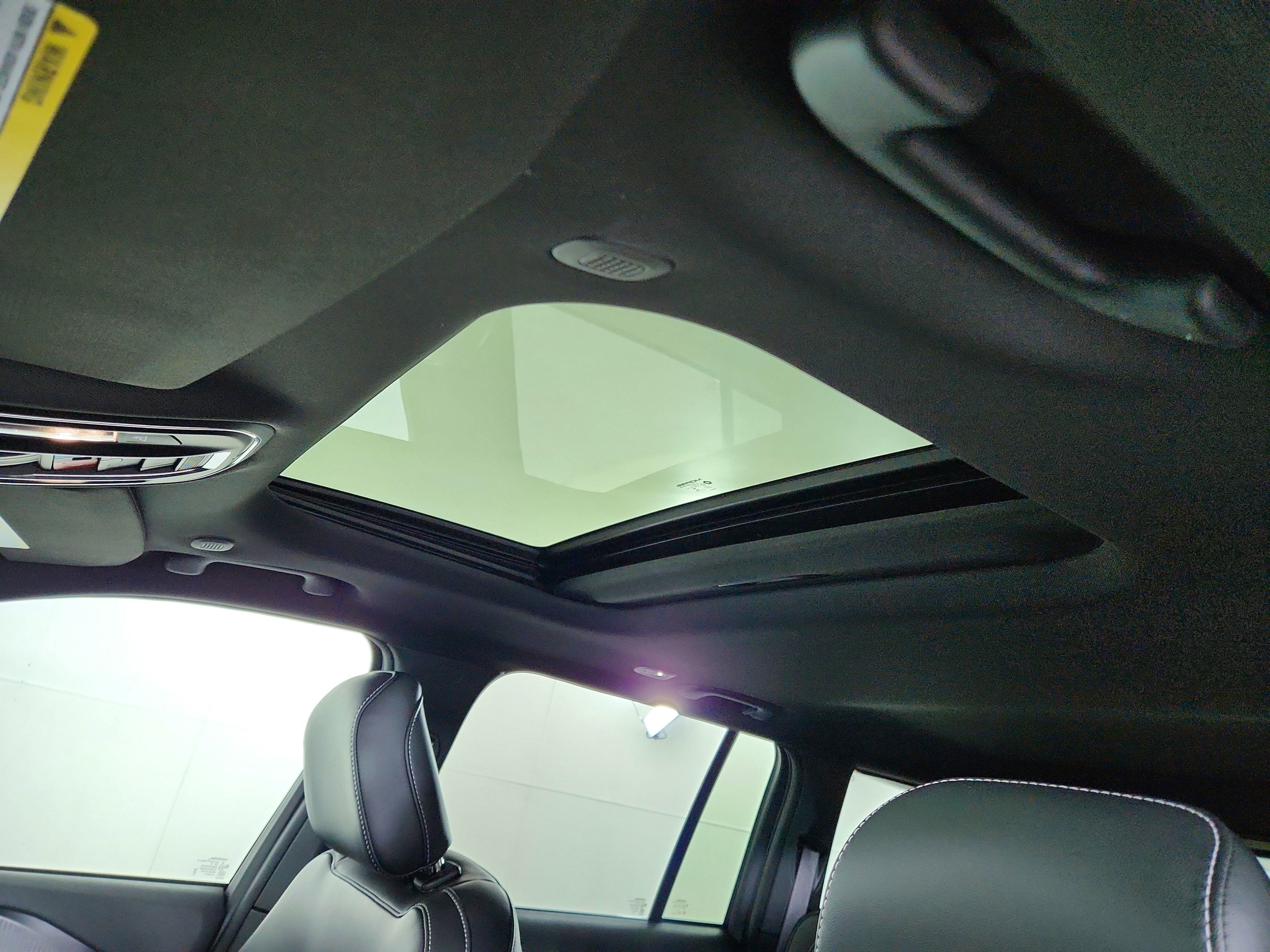 2025 Jeep Grand Cherokee JEEP GRAND CHEROKEE LAREDO 4X4