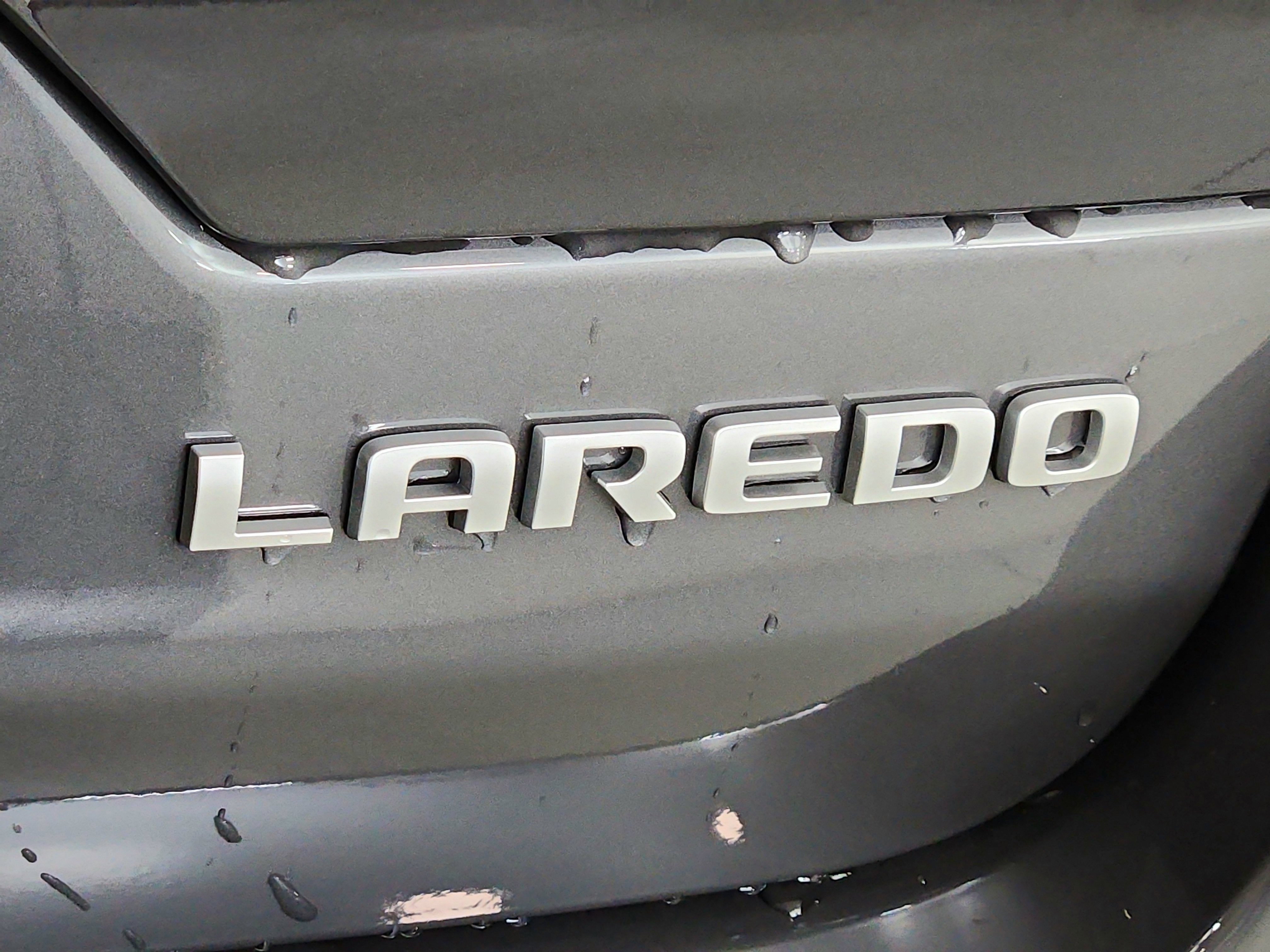 2026 Jeep Grand Cherokee JEEP GRAND CHEROKEE LAREDO 4X4