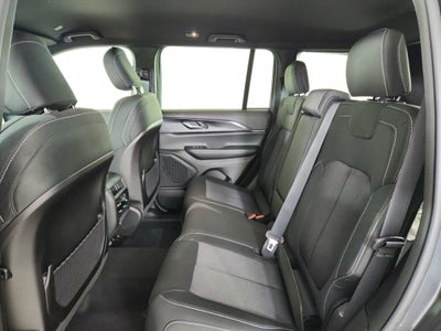 2026 Jeep Grand Cherokee JEEP GRAND CHEROKEE LAREDO 4X4