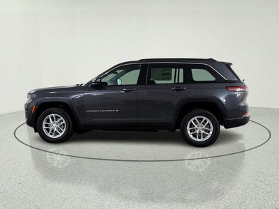 2026 Jeep Grand Cherokee JEEP GRAND CHEROKEE LAREDO 4X4