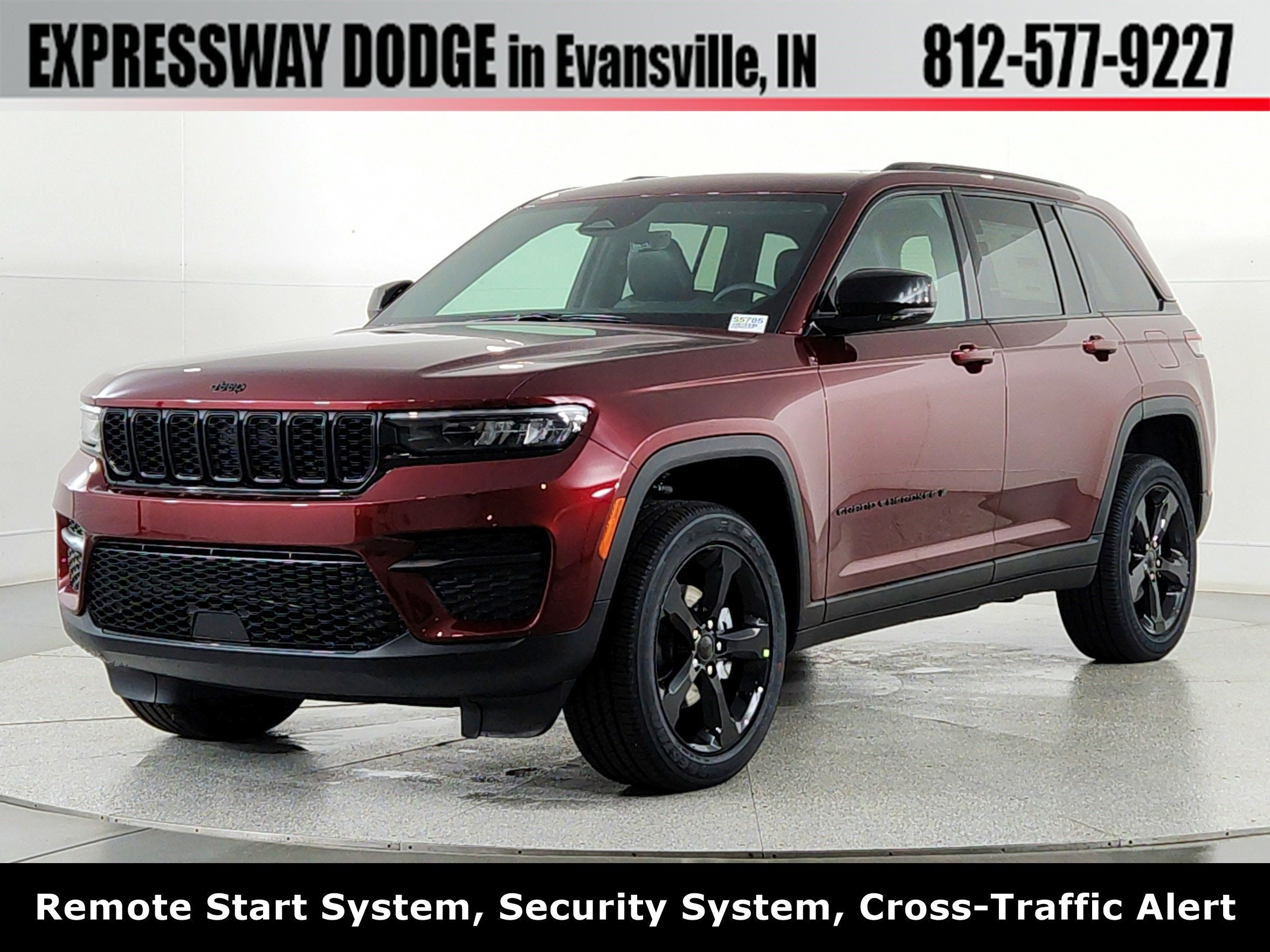 2025 Jeep Grand Cherokee JEEP GRAND CHEROKEE LAREDO 4X4
