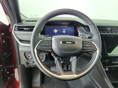 2025 Jeep Grand Cherokee JEEP GRAND CHEROKEE LAREDO 4X4