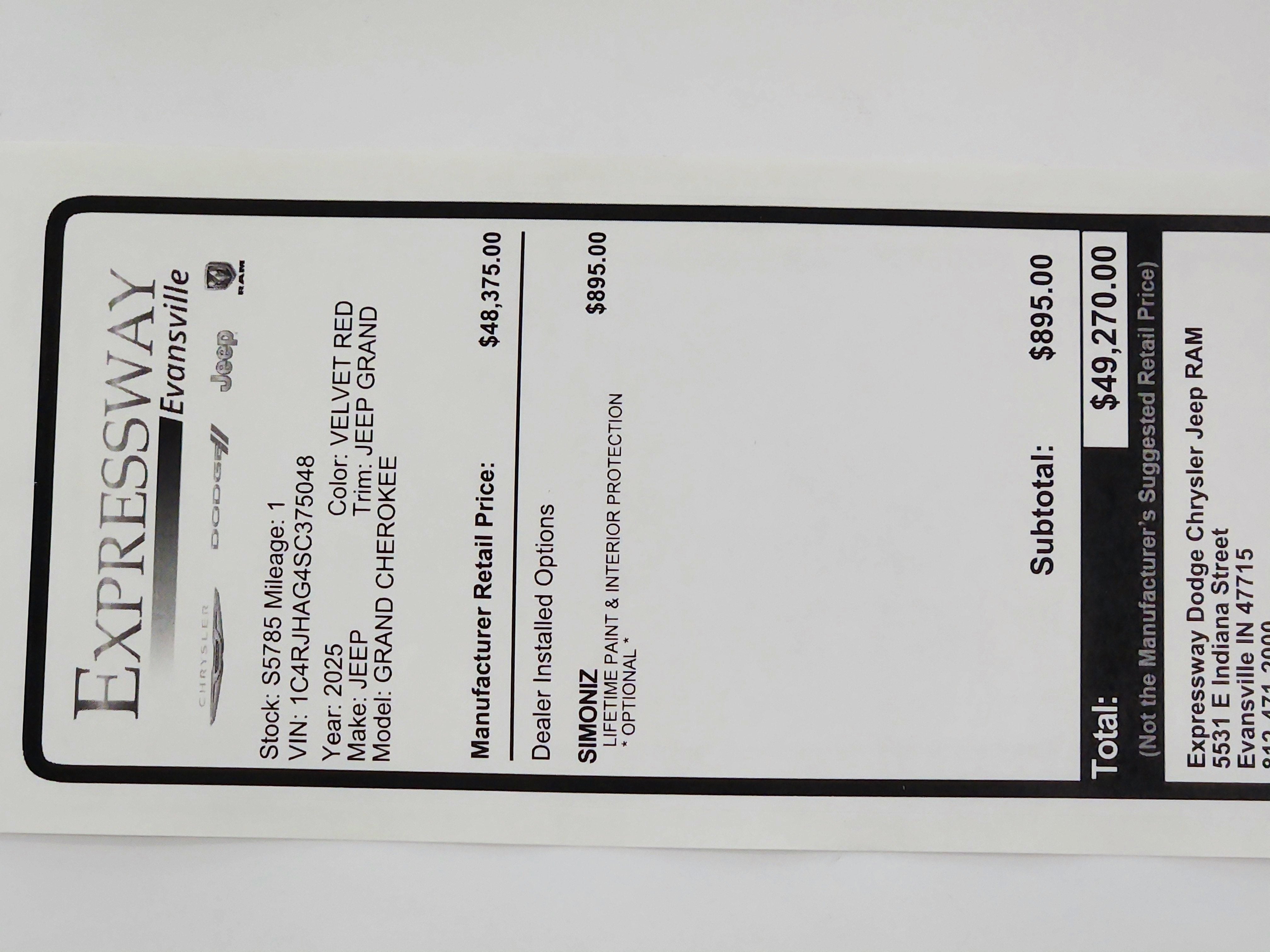 2025 Jeep Grand Cherokee JEEP GRAND CHEROKEE LAREDO 4X4