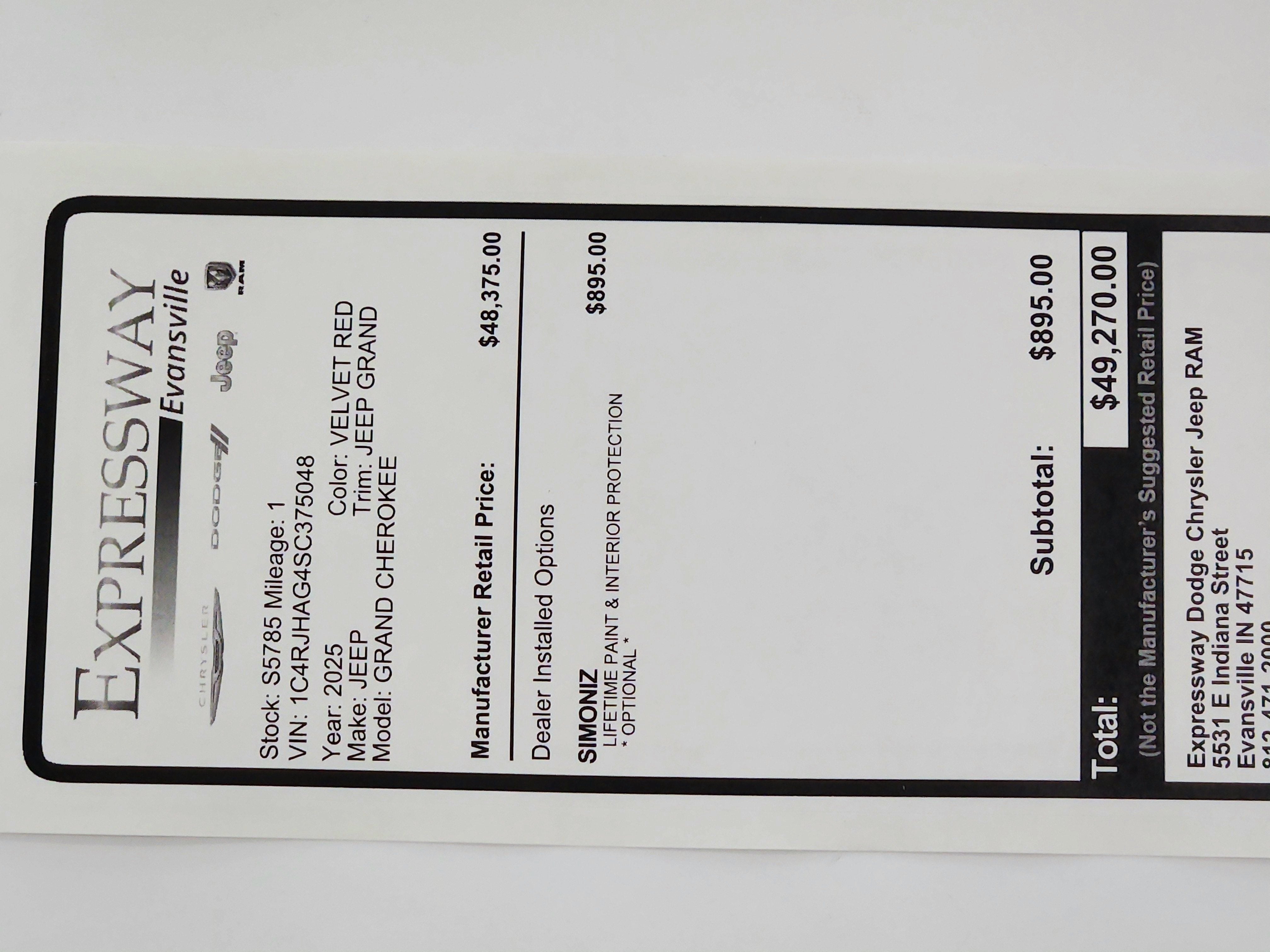 2025 Jeep Grand Cherokee JEEP GRAND CHEROKEE LAREDO 4X4