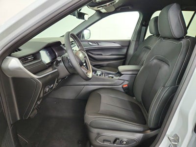 2026 Jeep Grand Cherokee JEEP GRAND CHEROKEE LAREDO 4X4