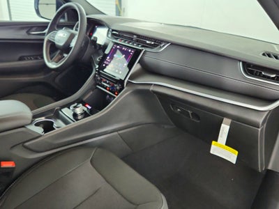 2026 Jeep Grand Cherokee JEEP GRAND CHEROKEE LAREDO 4X4