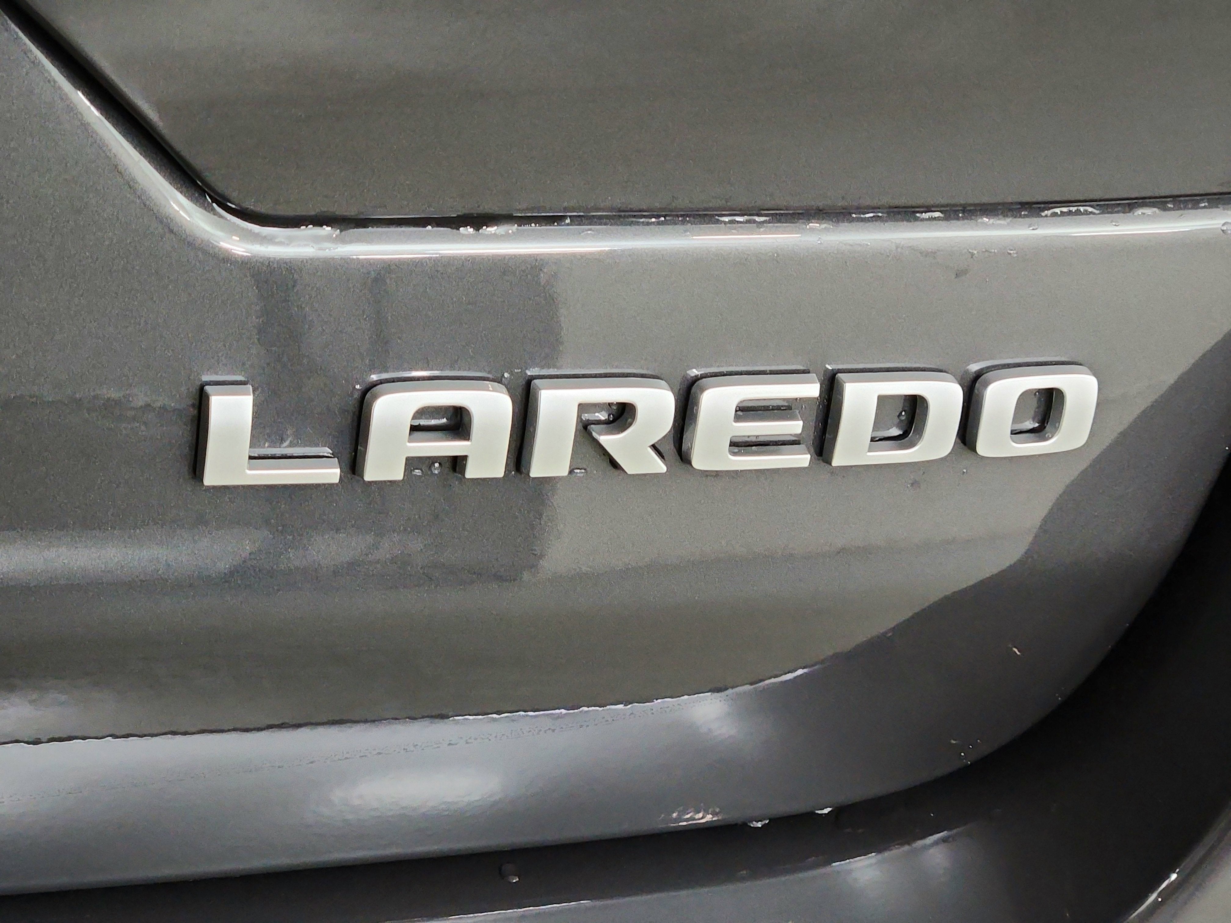 2026 Jeep Grand Cherokee JEEP GRAND CHEROKEE LAREDO 4X4
