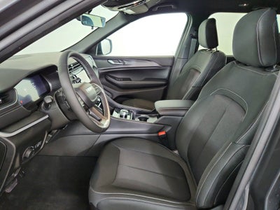 2026 Jeep Grand Cherokee JEEP GRAND CHEROKEE LAREDO 4X4