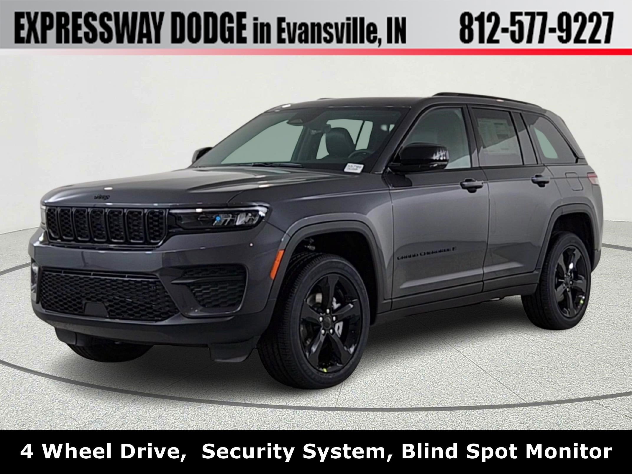2025 Jeep Grand Cherokee JEEP GRAND CHEROKEE LAREDO 4X4