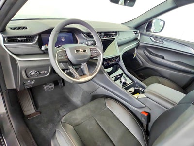 2025 Jeep Grand Cherokee JEEP GRAND CHEROKEE LAREDO 4X4