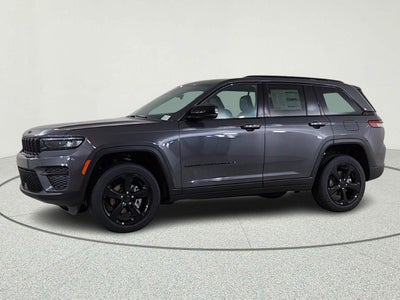 2025 Jeep Grand Cherokee JEEP GRAND CHEROKEE LAREDO 4X4