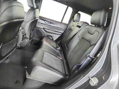 2025 Jeep Grand Cherokee JEEP GRAND CHEROKEE LAREDO 4X4