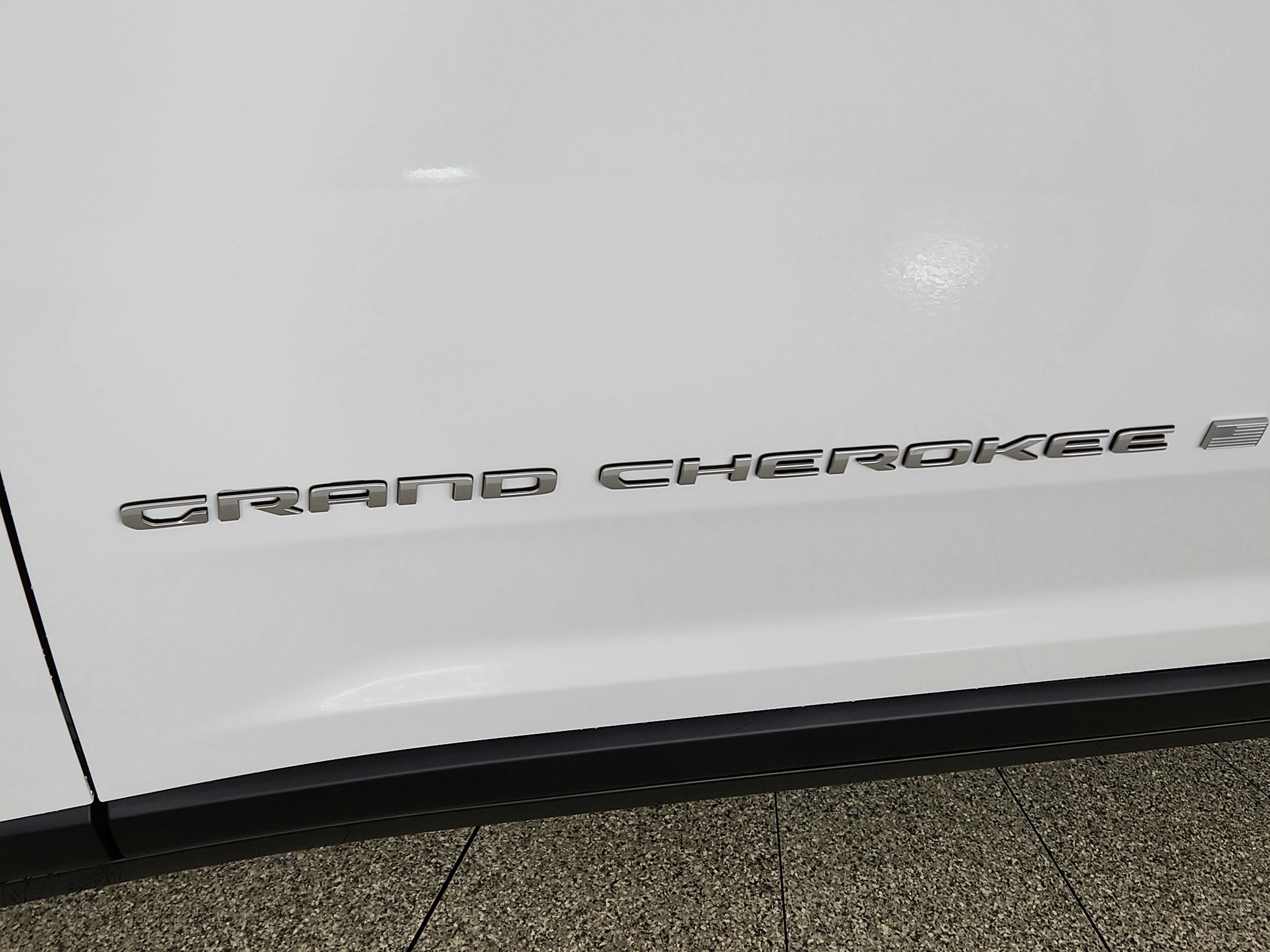 2026 Jeep Grand Cherokee JEEP GRAND CHEROKEE LAREDO 4X4