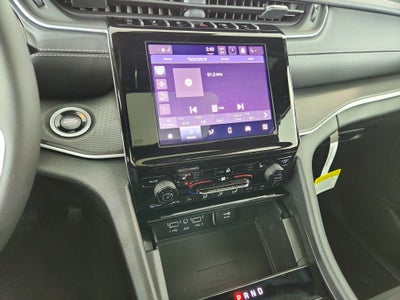 2026 Jeep Grand Cherokee JEEP GRAND CHEROKEE LAREDO 4X4