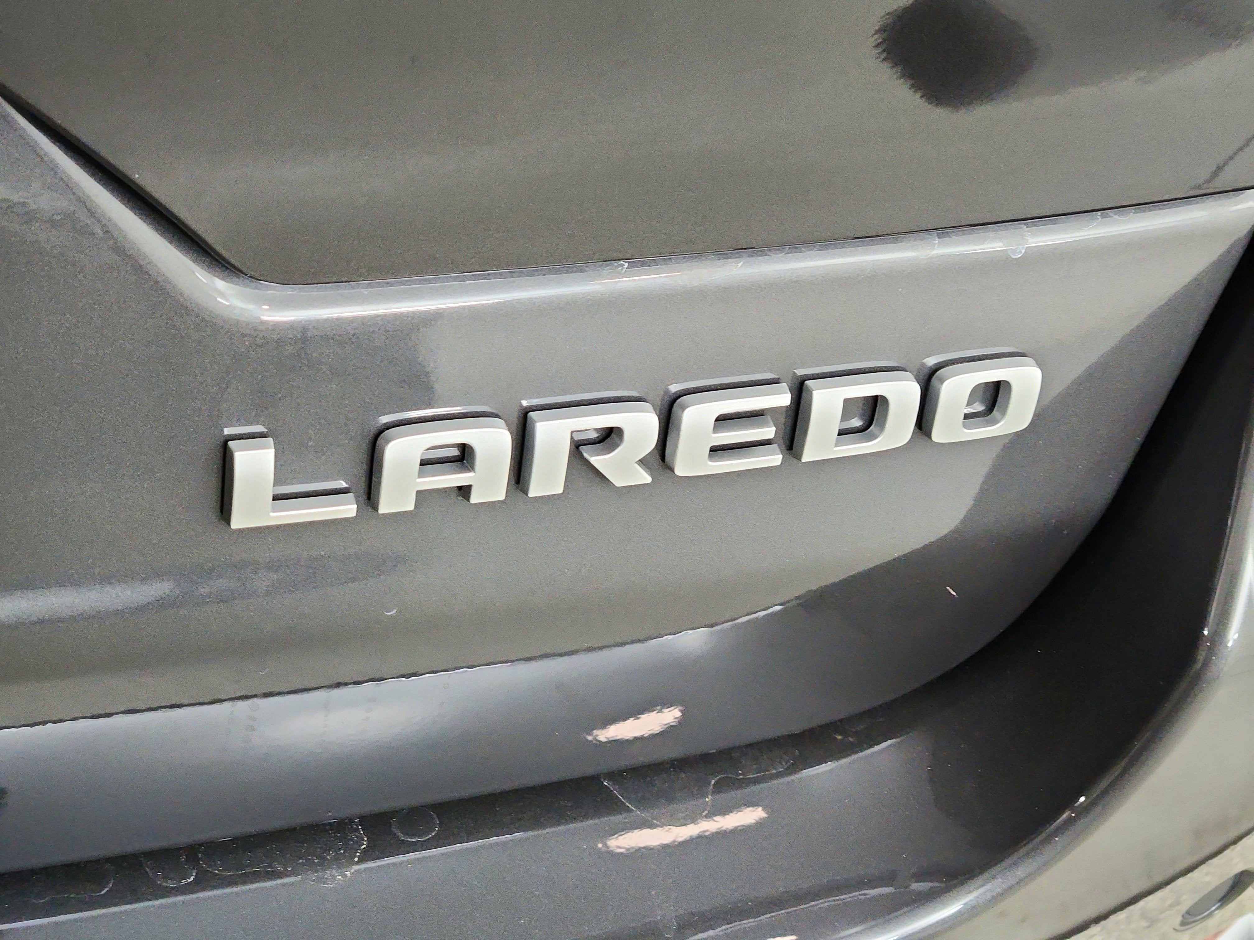 2026 Jeep Grand Cherokee JEEP GRAND CHEROKEE LAREDO 4X4