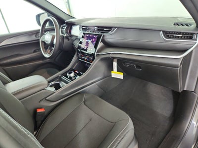 2026 Jeep Grand Cherokee JEEP GRAND CHEROKEE LAREDO 4X4