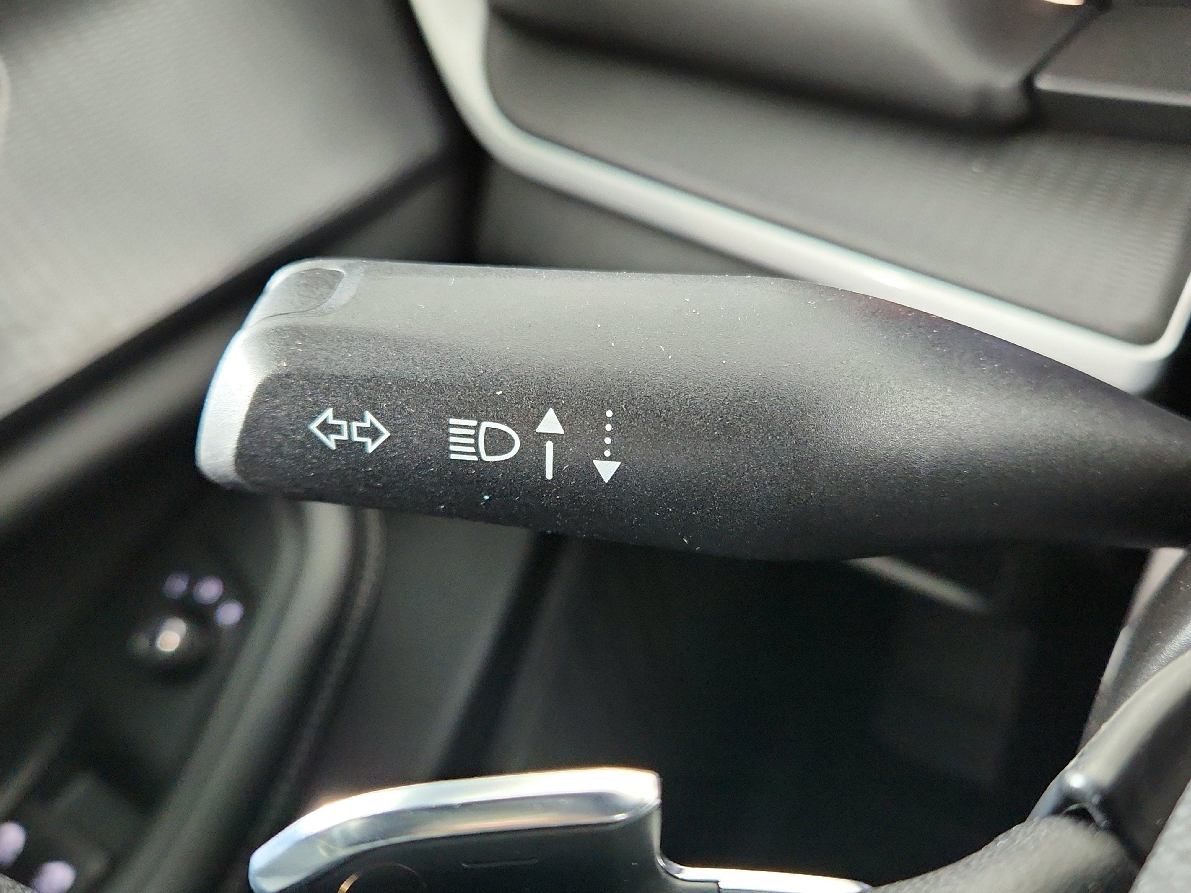 2026 Jeep Grand Cherokee JEEP GRAND CHEROKEE LAREDO 4X4