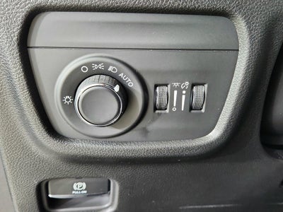 2026 Jeep Grand Cherokee JEEP GRAND CHEROKEE LAREDO 4X4