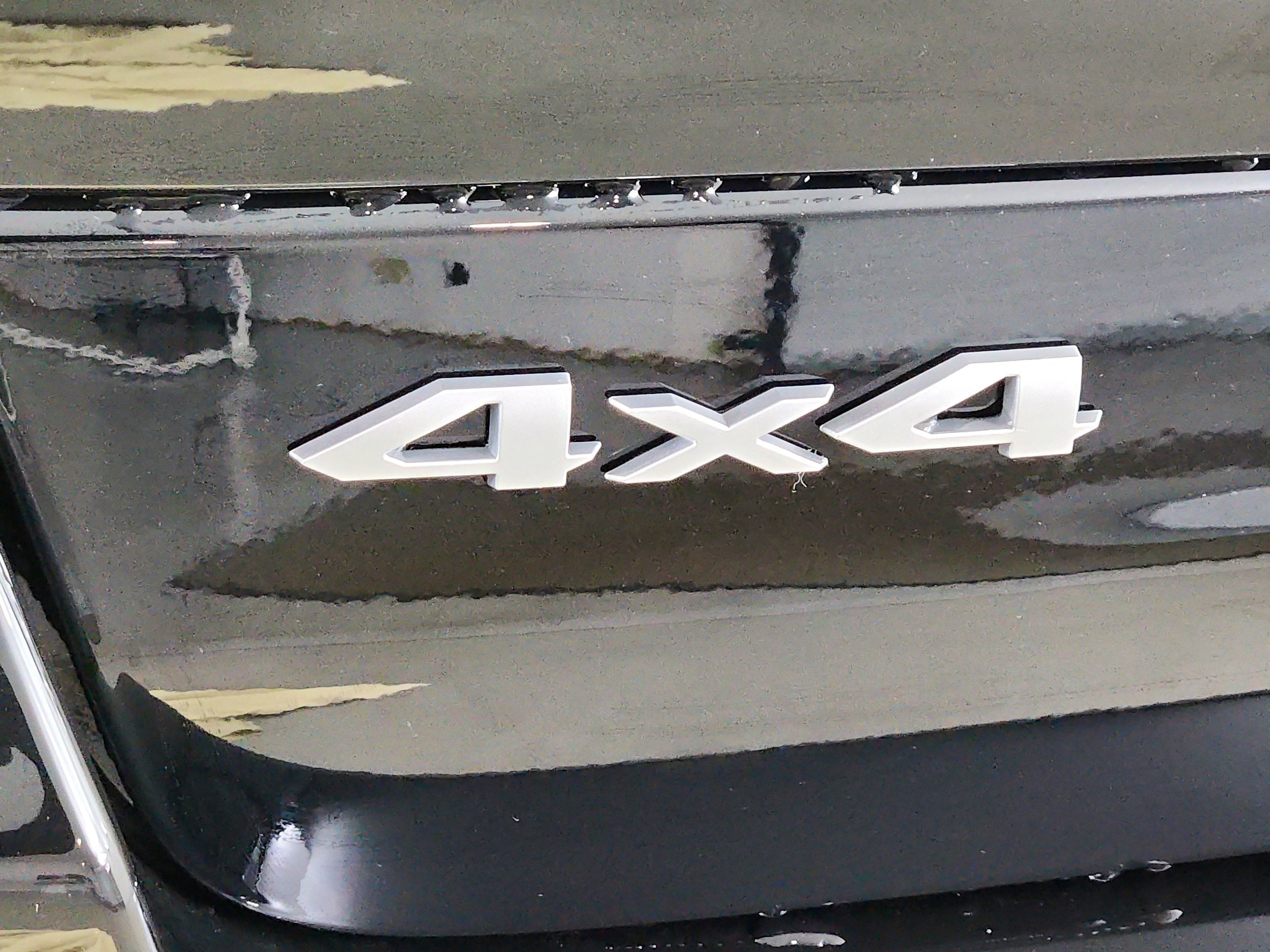 2026 Jeep Grand Cherokee JEEP GRAND CHEROKEE LAREDO 4X4