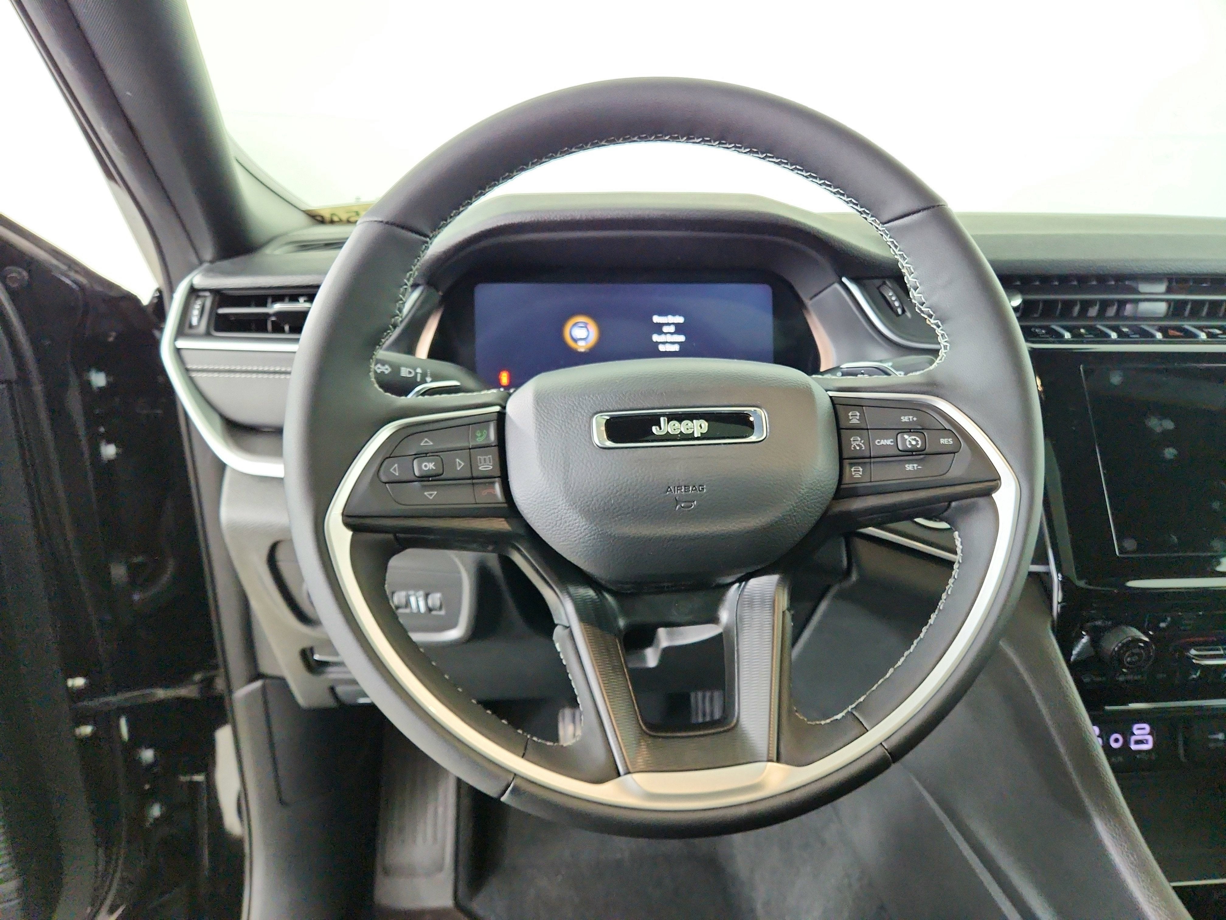 2026 Jeep Grand Cherokee JEEP GRAND CHEROKEE LAREDO 4X4