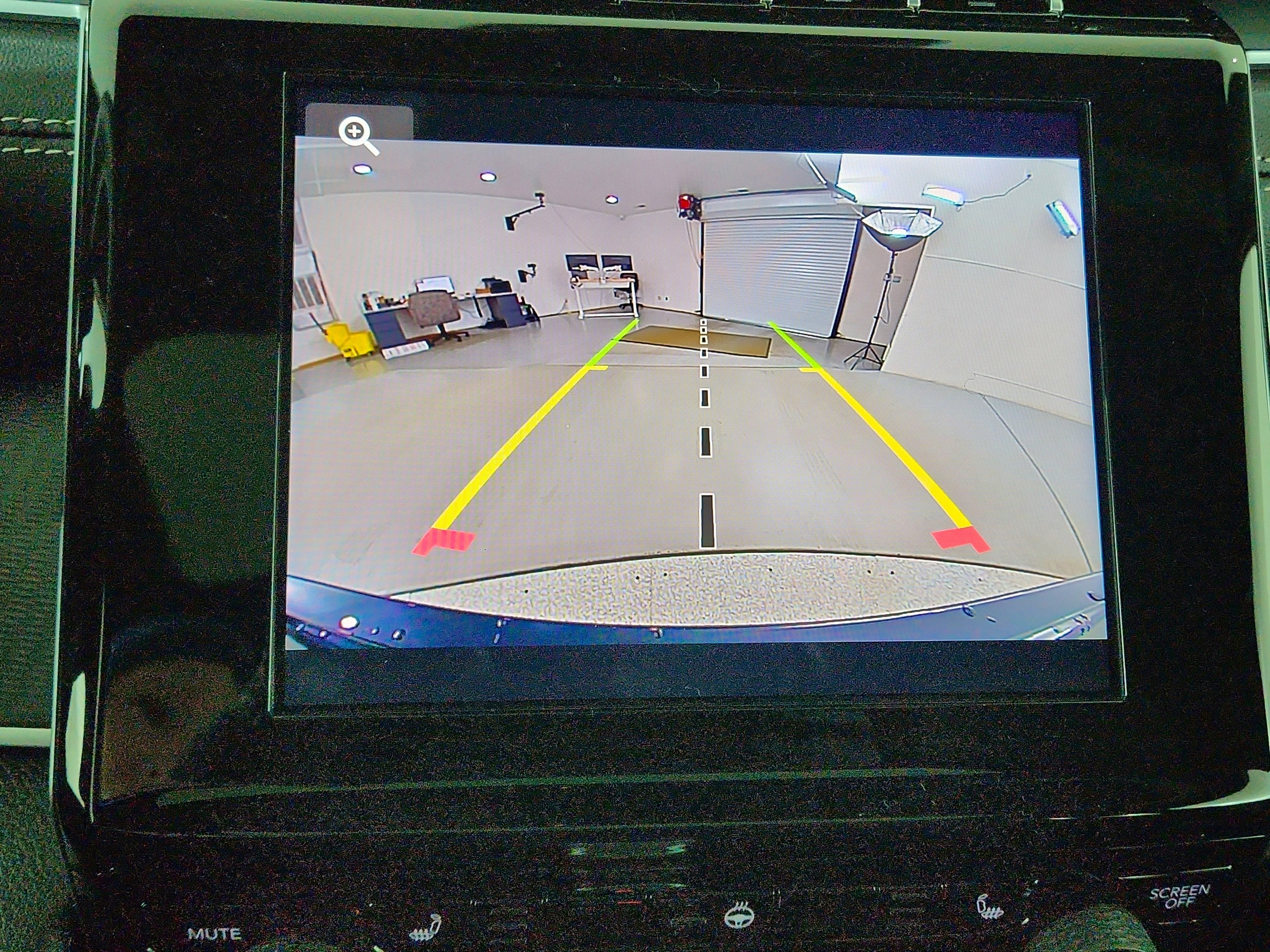 2026 Jeep Grand Cherokee JEEP GRAND CHEROKEE LAREDO 4X4