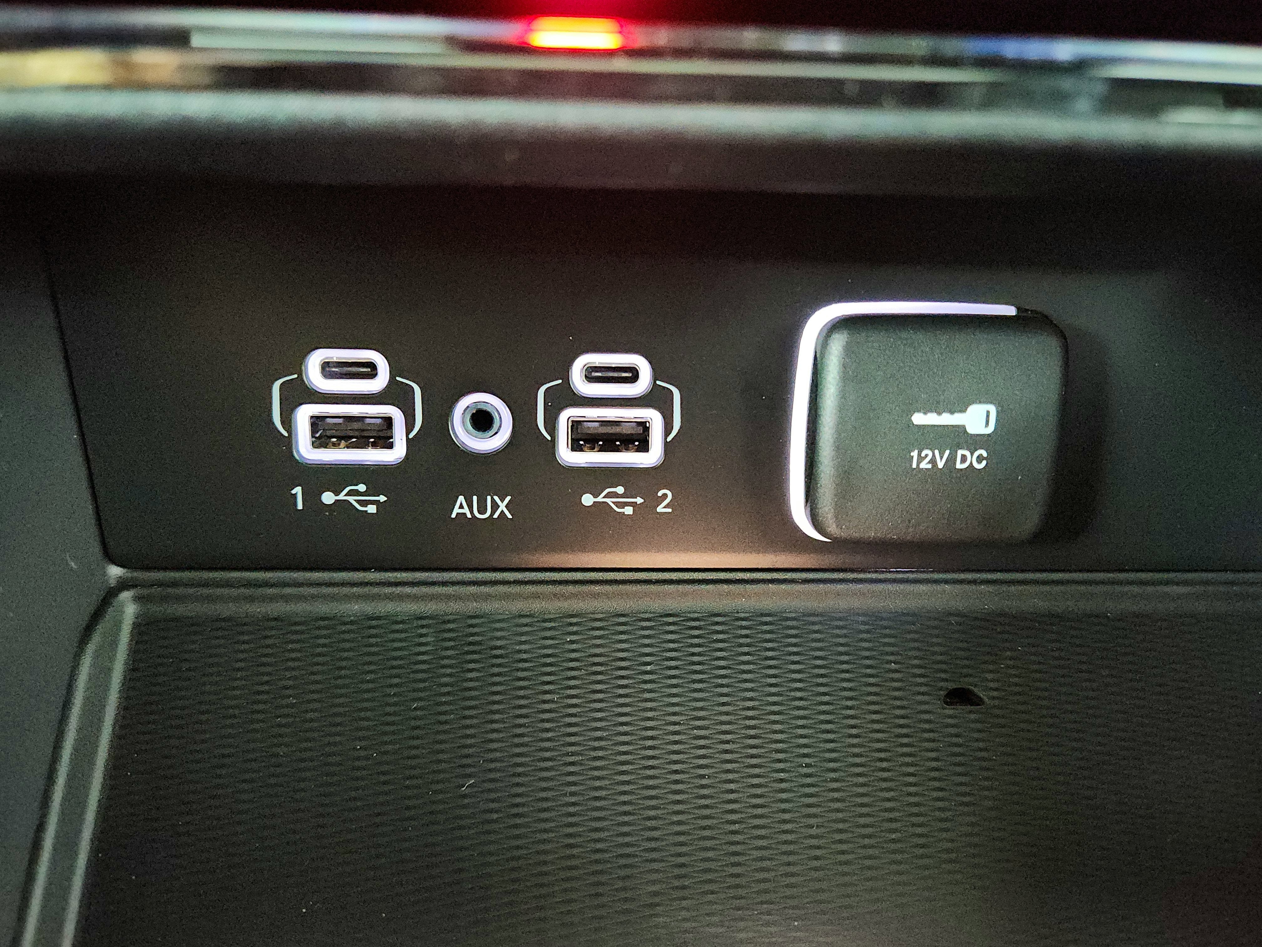 2026 Jeep Grand Cherokee JEEP GRAND CHEROKEE LAREDO 4X4