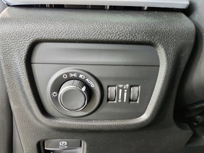 2026 Jeep Grand Cherokee JEEP GRAND CHEROKEE LAREDO 4X4