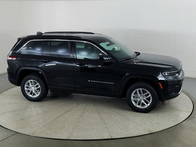 2026 Jeep Grand Cherokee JEEP GRAND CHEROKEE LAREDO 4X4
