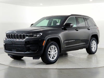 2025 Jeep Grand Cherokee JEEP GRAND CHEROKEE LAREDO 4X4