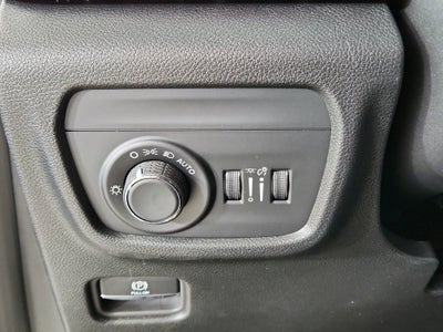 2025 Jeep Grand Cherokee JEEP GRAND CHEROKEE LAREDO 4X4