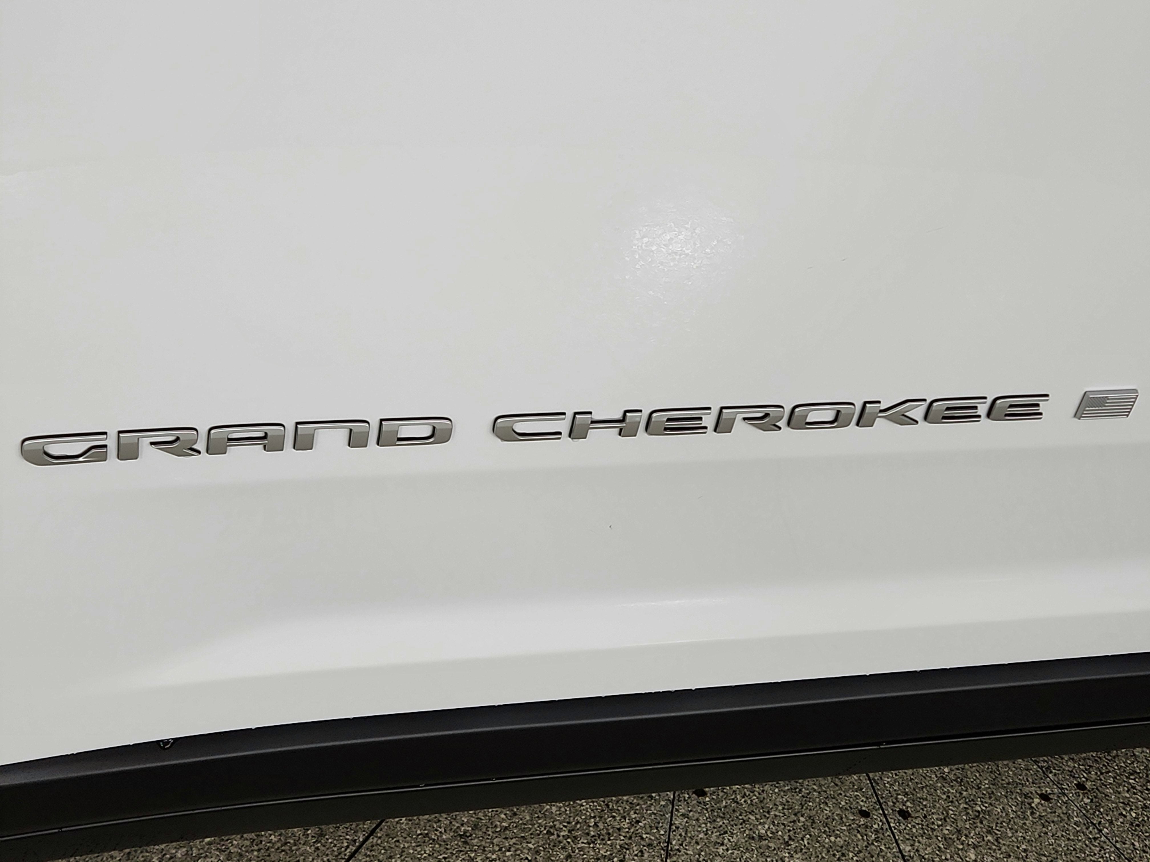 2026 Jeep Grand Cherokee JEEP GRAND CHEROKEE LAREDO 4X4