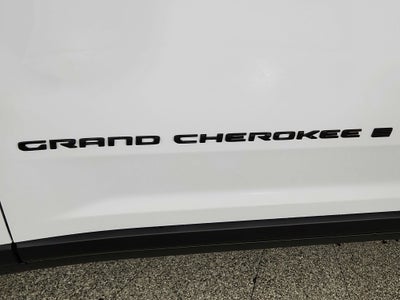 2026 Jeep Grand Cherokee JEEP GRAND CHEROKEE LAREDO 4X4