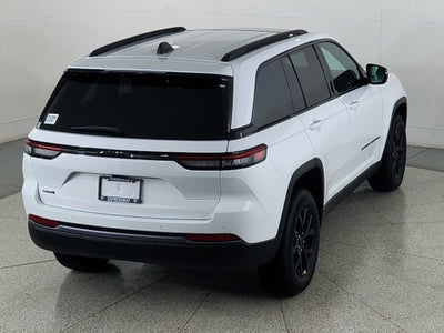 2026 Jeep Grand Cherokee JEEP GRAND CHEROKEE LAREDO 4X4