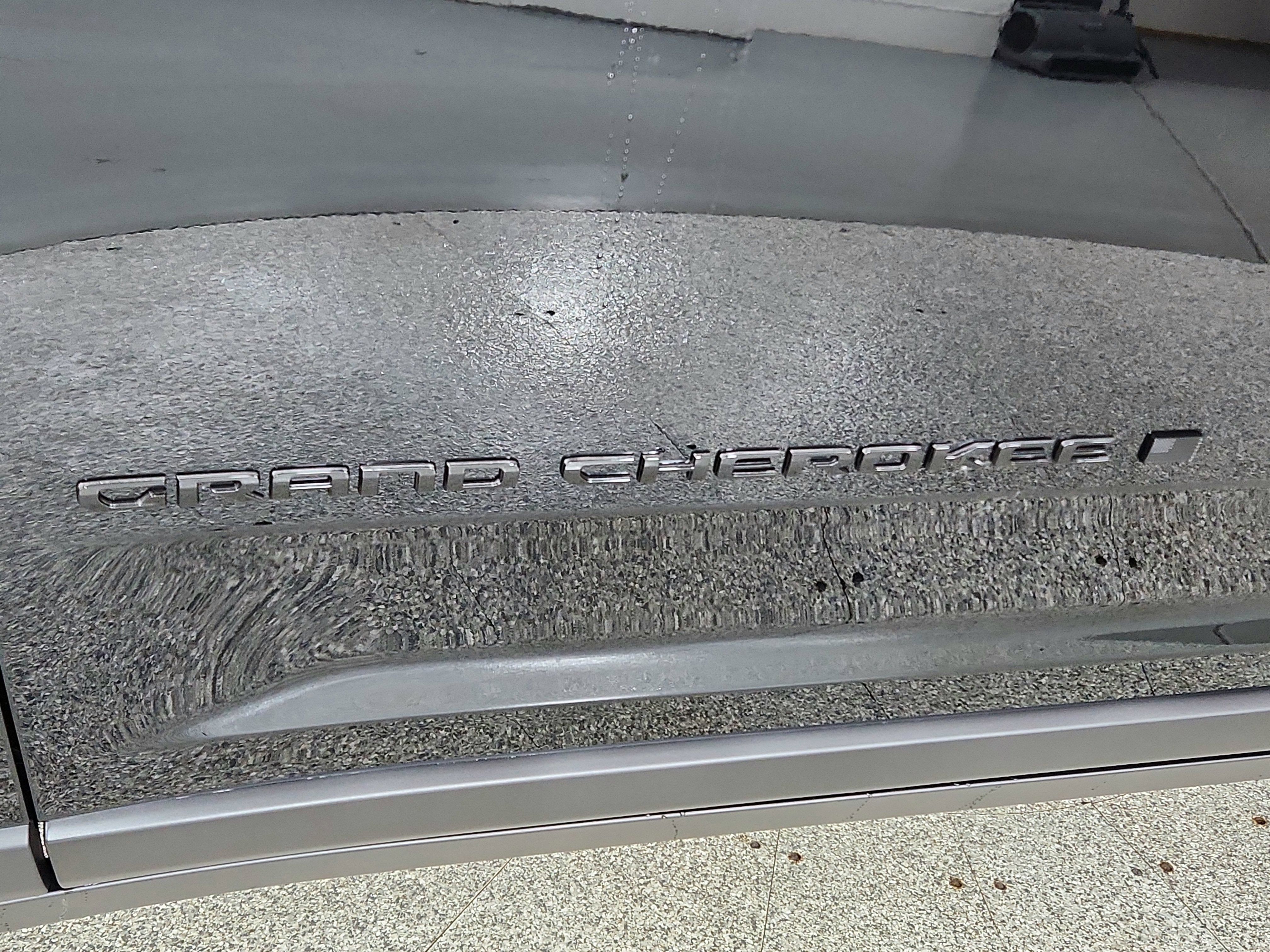 2026 Jeep Grand Cherokee JEEP GRAND CHEROKEE LAREDO 4X4