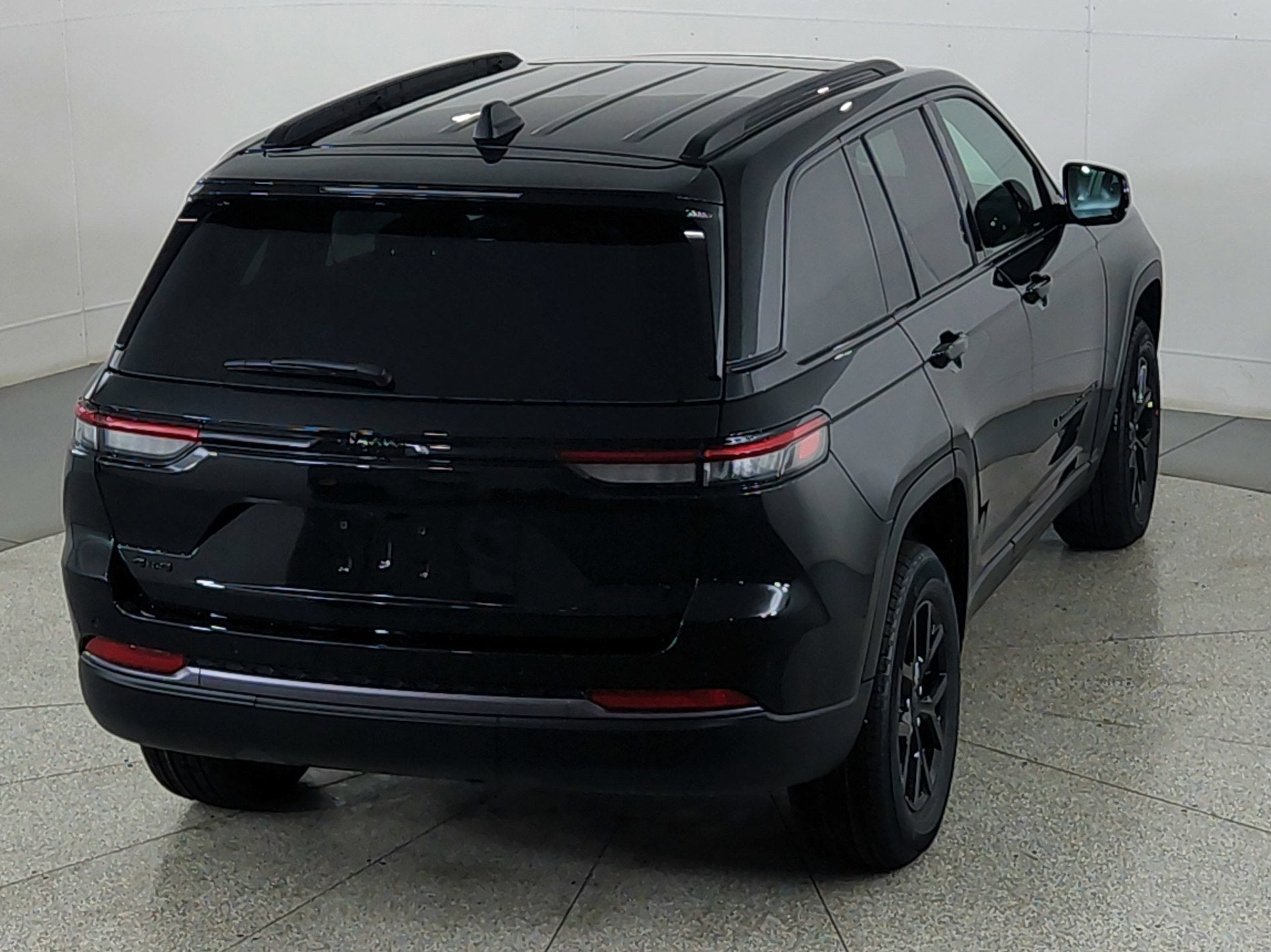 2026 Jeep Grand Cherokee JEEP GRAND CHEROKEE LAREDO 4X4